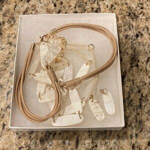 Necklace and earrings, like new. Worn to 2 weddings.